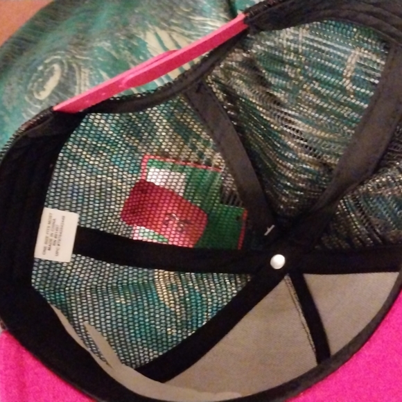 Bah Humbugs Hat - Picture 3 of 3